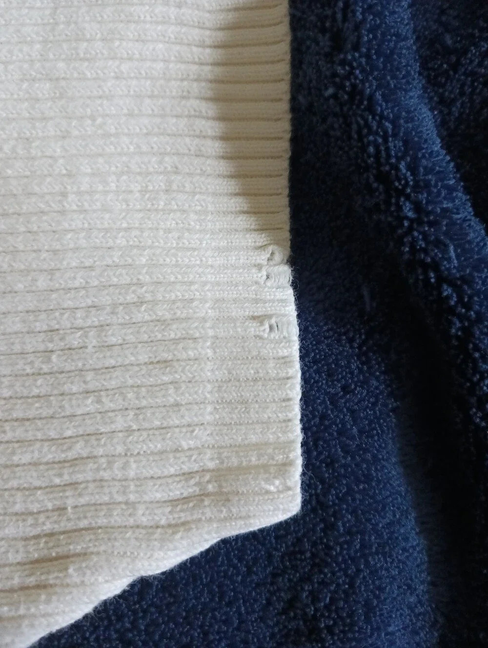 Short Sleeved Ribbed Sweater - Picture 5 of 6